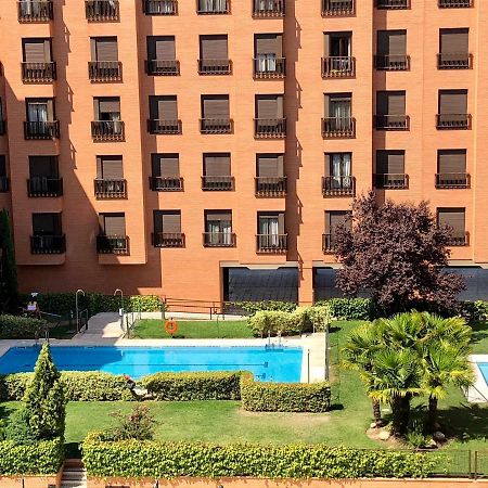 New Apartments Airport Ifema Madrid Exteriör bild