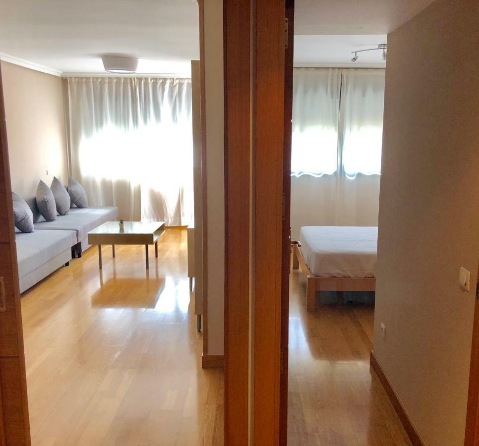 New Apartments Airport Ifema Madrid Exteriör bild